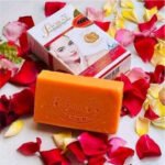 FIORAE PAPAYA & GLUTA PLUS KOJIC WHITENING SOAP