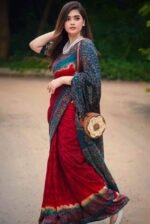 সেমি মসলিন বাটিক প্রিন্ট  শাড়ি